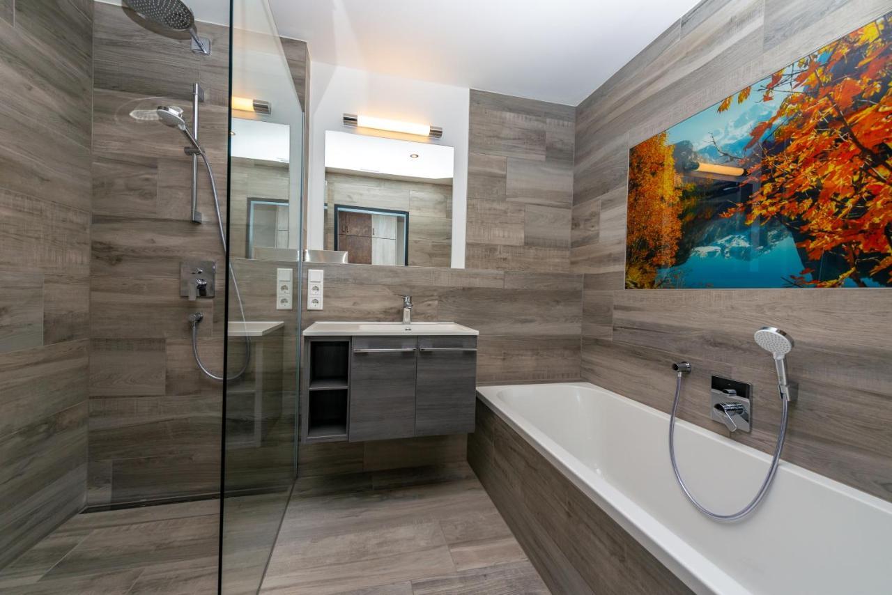 Boutiquehotel Strand Hallstatt - Adults Only Bagian luar foto